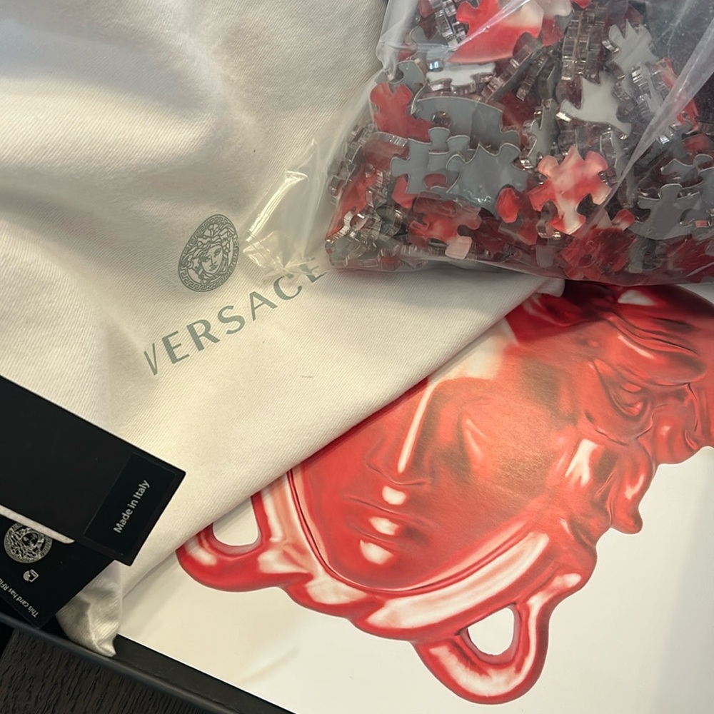 Versace Puzzle